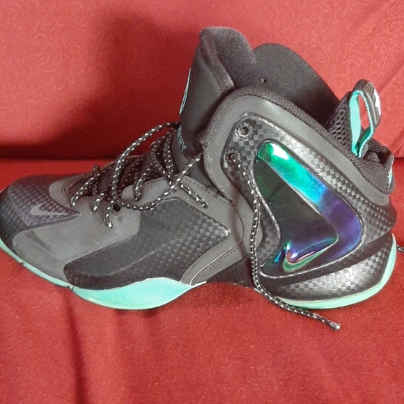 Nike lil Penny shoes